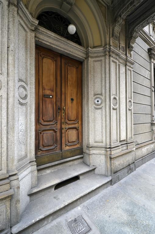 Riverside Napione 25 Turin Bagian luar foto